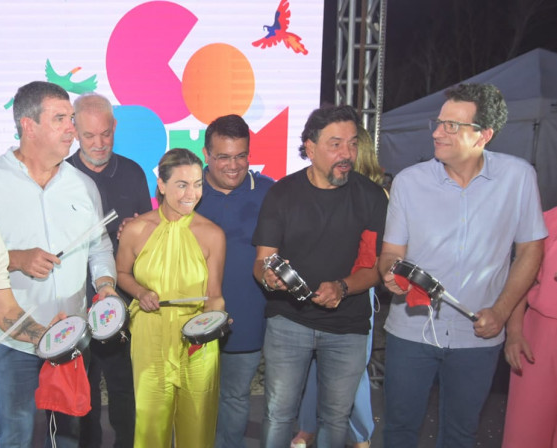 Senadora Soraya Thronicke investe nas Escolas de Samba de Corumbá e valoriza a cultura, gerando empregos e impulsionando a economia local