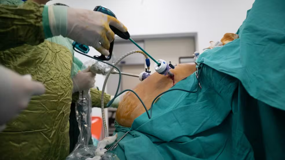 Bira sugere implementação de programa para cirurgias bariátricas e outras intervenções