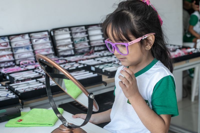 Bira sugere mutirão de exames oftalmológicos na Rede Municipal de Ensino de Corumbá