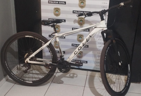 Bicicleta furtada em pátio de biblioteca é recuperada pela Polícia Civil