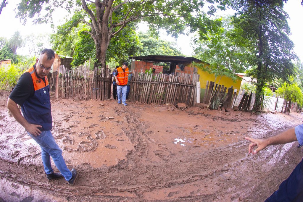 Defesa Civil contabiliza 200 famílias afetadas por chuva extrema em Corumbá